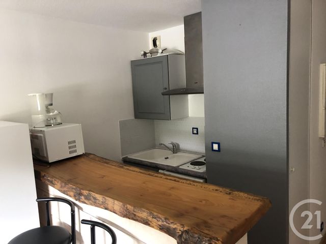 Appartement Studio à louer - 1 pièce - 22.0 m2 - LA ROCHELLE - 17 - POITOU-CHARENTES - Century 21 Agence Du Centre Ville
