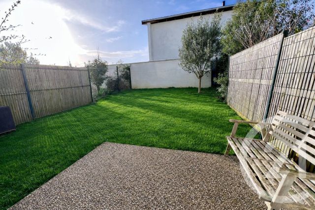 Appartement à vendre - 2 pièces - 47.38 m2 - LA ROCHELLE - 17 - POITOU-CHARENTES - Century 21 Agence Du Centre Ville