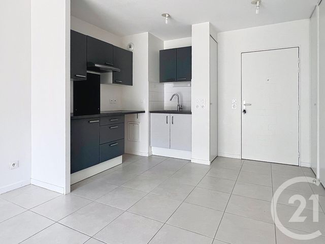 Appartement T2 à vendre - 2 pièces - 42.4 m2 - LA ROCHELLE - 17 - POITOU-CHARENTES - Century 21 Agence Du Centre Ville