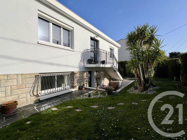 maison à vendre - 8 pièces - 165.84 m2 - LA ROCHELLE - 17 - POITOU-CHARENTES - Century 21 Agence Du Centre Ville