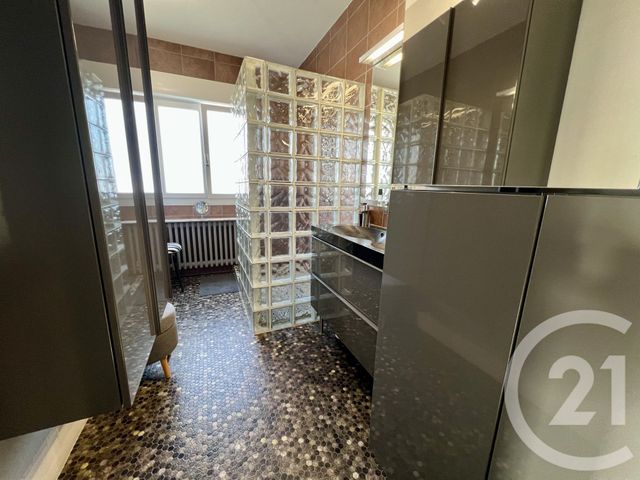 maison à vendre - 8 pièces - 165.84 m2 - LA ROCHELLE - 17 - POITOU-CHARENTES - Century 21 Agence Du Centre Ville