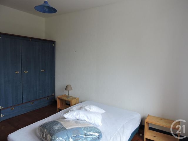 Appartement Chambre à louer - 1 pièce - 15.3 m2 - AYTRE - 17 - POITOU-CHARENTES - Century 21 Agence Du Centre Ville