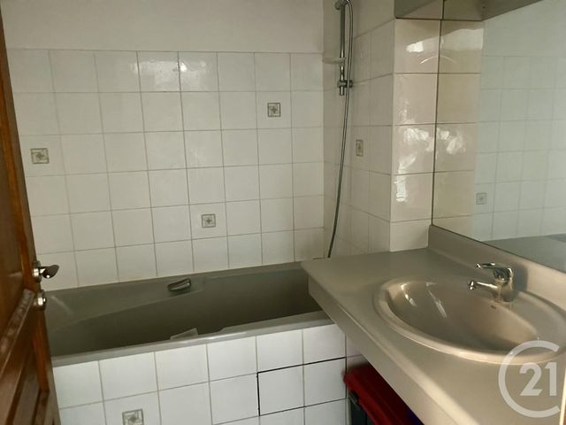 Appartement Studio à louer - 1 pièce - 31.0 m2 - LA ROCHELLE - 17 - POITOU-CHARENTES - Century 21 Agence Du Centre Ville