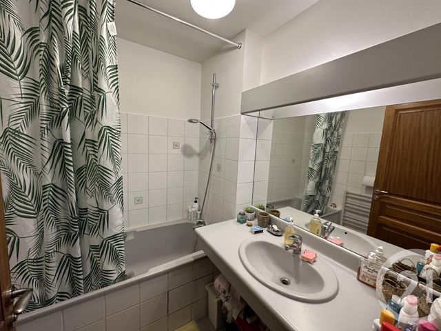 Appartement Studio à louer - 1 pièce - 31.0 m2 - LA ROCHELLE - 17 - POITOU-CHARENTES - Century 21 Agence Du Centre Ville