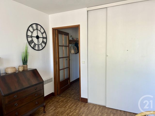 Appartement Studio à louer - 1 pièce - 31.0 m2 - LA ROCHELLE - 17 - POITOU-CHARENTES - Century 21 Agence Du Centre Ville