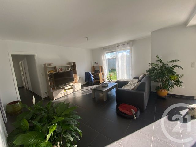 maison à vendre - 5 pièces - 98.0 m2 - AIGREFEUILLE D AUNIS - 17 - POITOU-CHARENTES - Century 21 Agence Du Centre Ville