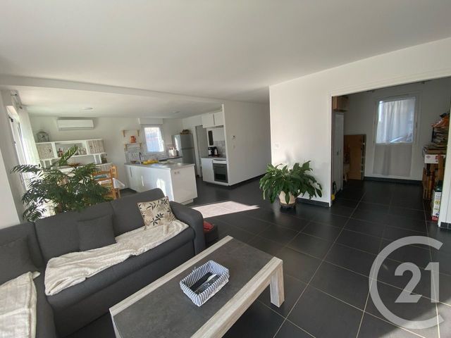 maison à vendre - 5 pièces - 98.0 m2 - AIGREFEUILLE D AUNIS - 17 - POITOU-CHARENTES - Century 21 Agence Du Centre Ville