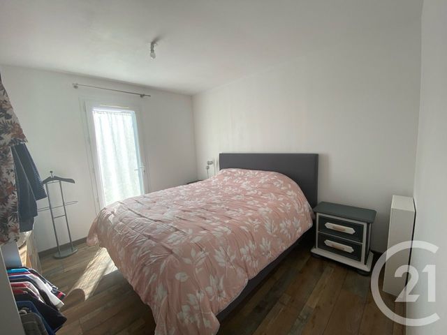 maison à vendre - 5 pièces - 98.0 m2 - AIGREFEUILLE D AUNIS - 17 - POITOU-CHARENTES - Century 21 Agence Du Centre Ville