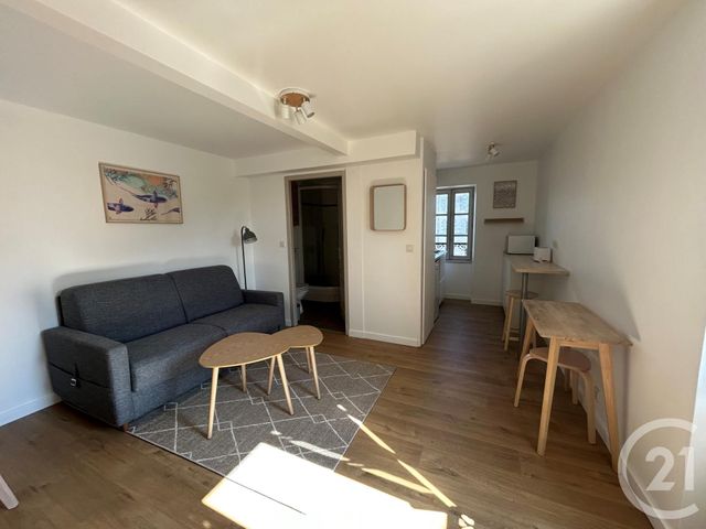 Appartement T1 à louer - 1 pièce - 24.05 m2 - LA ROCHELLE - 17 - POITOU-CHARENTES - Century 21 Agence Du Centre Ville