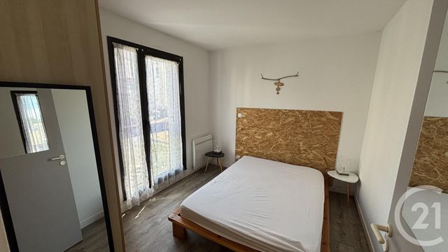 Appartement à louer - 2 pièces - 35.72 m2 - LA ROCHELLE - 17 - POITOU-CHARENTES - Century 21 Agence Du Centre Ville