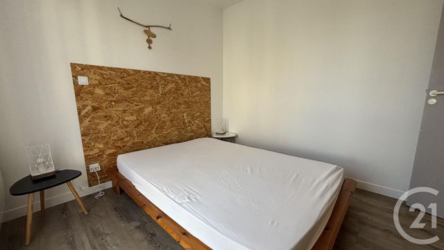 Appartement à louer - 2 pièces - 35.72 m2 - LA ROCHELLE - 17 - POITOU-CHARENTES - Century 21 Agence Du Centre Ville