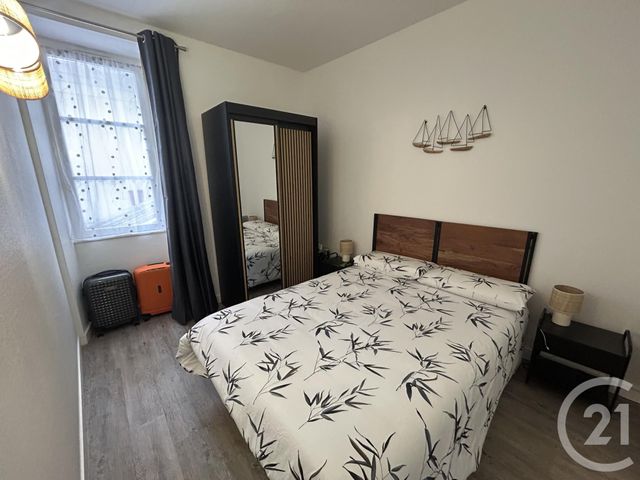 Appartement à louer - 2 pièces - 30.23 m2 - LA ROCHELLE - 17 - POITOU-CHARENTES - Century 21 Agence Du Centre Ville