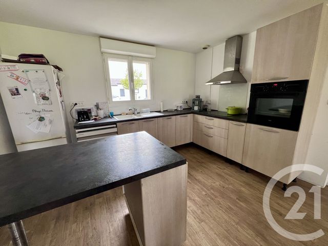 maison à vendre - 5 pièces - 95.0 m2 - CHARRON - 17 - POITOU-CHARENTES - Century 21 Agence Du Centre Ville