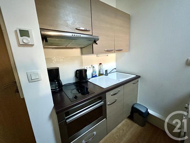 Appartement Studio à louer - 1 pièce - 21.31 m2 - LA ROCHELLE - 17 - POITOU-CHARENTES - Century 21 Agence Du Centre Ville