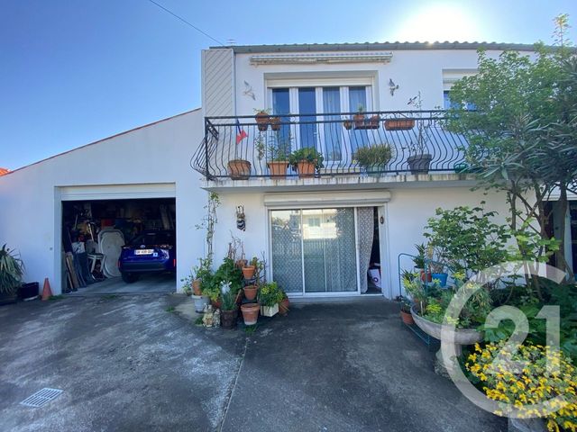 maison à vendre - 5 pièces - 127.63 m2 - LA ROCHELLE - 17 - POITOU-CHARENTES - Century 21 Agence Du Centre Ville