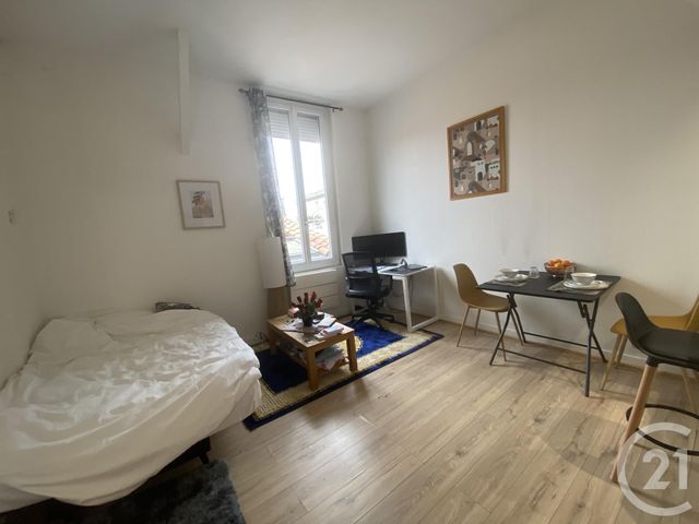Appartement Studio à vendre - 1 pièce - 27.87 m2 - LA ROCHELLE - 17 - POITOU-CHARENTES - Century 21 Agence Du Centre Ville