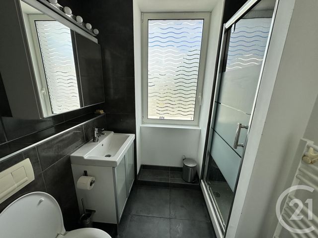  à louer - 1 pièce - 9.0 m2 - LA ROCHELLE - 17 - POITOU-CHARENTES - Century 21 Agence Du Centre Ville