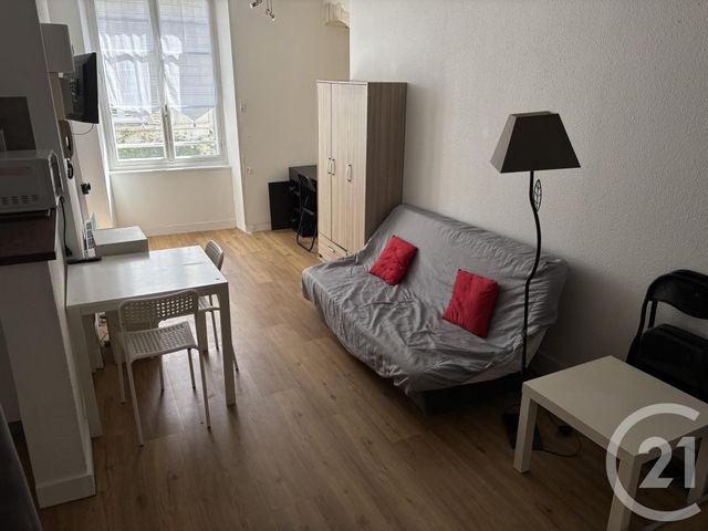 Appartement Studio à louer - 1 pièce - 26.39 m2 - LA ROCHELLE - 17 - POITOU-CHARENTES - Century 21 Agence Du Centre Ville