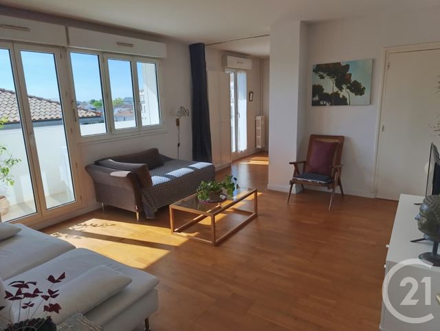 Appartement T5 à vendre - 5 pièces - 76.0 m2 - LA ROCHELLE - 17 - POITOU-CHARENTES - Century 21 Agence Du Centre Ville