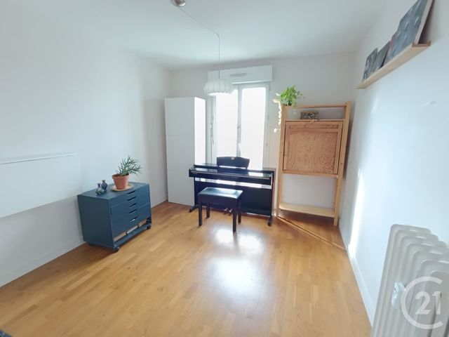 Appartement T5 à vendre - 5 pièces - 76.0 m2 - LA ROCHELLE - 17 - POITOU-CHARENTES - Century 21 Agence Du Centre Ville