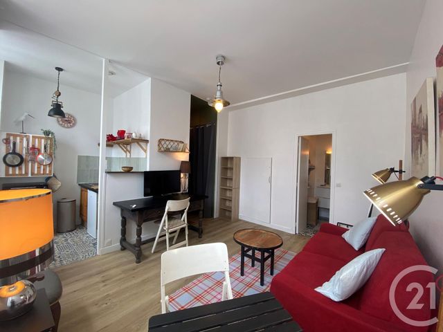 Appartement F1 à louer - 1 pièce - 23.92 m2 - LA ROCHELLE - 17 - POITOU-CHARENTES - Century 21 Agence Du Centre Ville