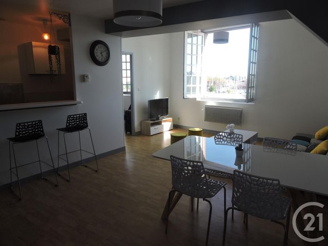 Appartement à louer - 3 pièces - 59.0 m2 - LA ROCHELLE - 17 - POITOU-CHARENTES - Century 21 Agence Du Centre Ville
