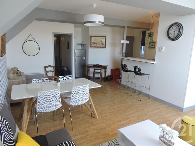 Appartement à louer - 3 pièces - 59.0 m2 - LA ROCHELLE - 17 - POITOU-CHARENTES - Century 21 Agence Du Centre Ville