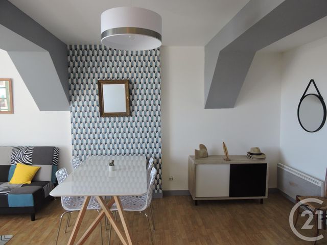 Appartement à louer - 3 pièces - 59.0 m2 - LA ROCHELLE - 17 - POITOU-CHARENTES - Century 21 Agence Du Centre Ville