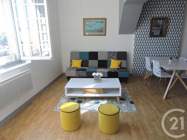 Appartement à louer - 3 pièces - 59.0 m2 - LA ROCHELLE - 17 - POITOU-CHARENTES - Century 21 Agence Du Centre Ville