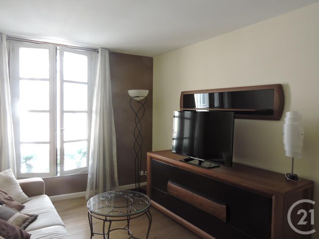 Appartement à louer - 2 pièces - 45.23 m2 - LA ROCHELLE - 17 - POITOU-CHARENTES - Century 21 Agence Du Centre Ville