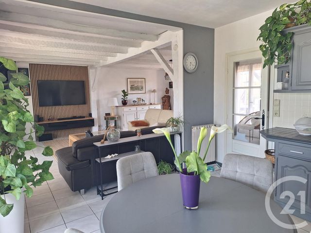maison à vendre - 6 pièces - 139.36 m2 - ESNANDES - 17 - POITOU-CHARENTES - Century 21 Agence Du Centre Ville