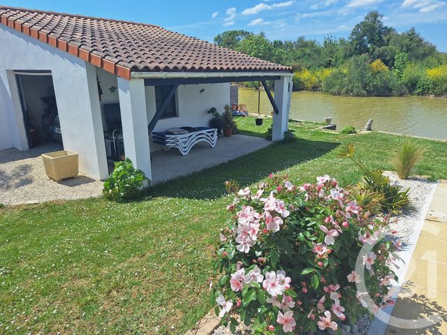 maison à vendre - 6 pièces - 139.36 m2 - ESNANDES - 17 - POITOU-CHARENTES - Century 21 Agence Du Centre Ville
