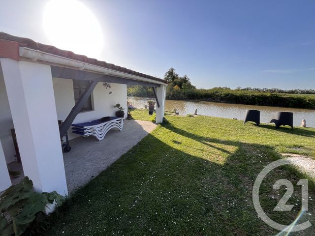 maison à vendre - 6 pièces - 139.36 m2 - ESNANDES - 17 - POITOU-CHARENTES - Century 21 Agence Du Centre Ville