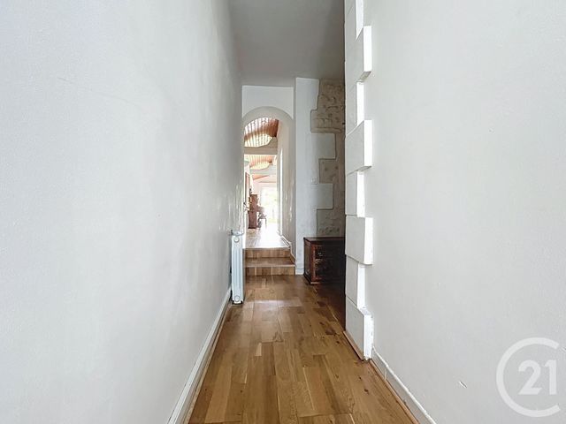 maison à louer - 4 pièces - 102.4 m2 - ROCHEFORT - 17 - POITOU-CHARENTES - Century 21 Agence Du Centre Ville