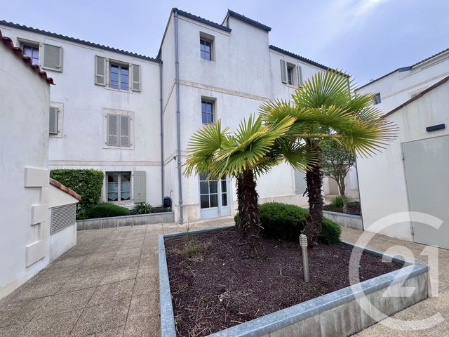 Appartement T4 à vendre - 4 pièces - 108.32 m2 - LA ROCHELLE - 17 - POITOU-CHARENTES - Century 21 Agence Du Centre Ville