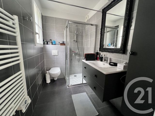 Appartement T4 à vendre - 4 pièces - 108.32 m2 - LA ROCHELLE - 17 - POITOU-CHARENTES - Century 21 Agence Du Centre Ville
