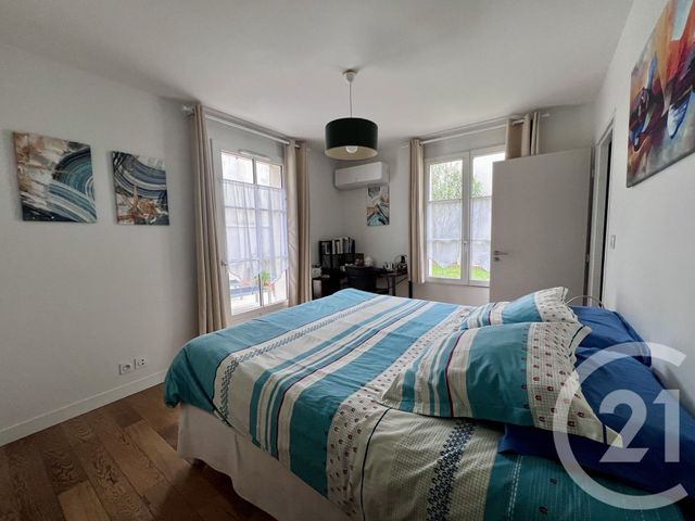 Appartement T4 à vendre - 4 pièces - 108.32 m2 - LA ROCHELLE - 17 - POITOU-CHARENTES - Century 21 Agence Du Centre Ville