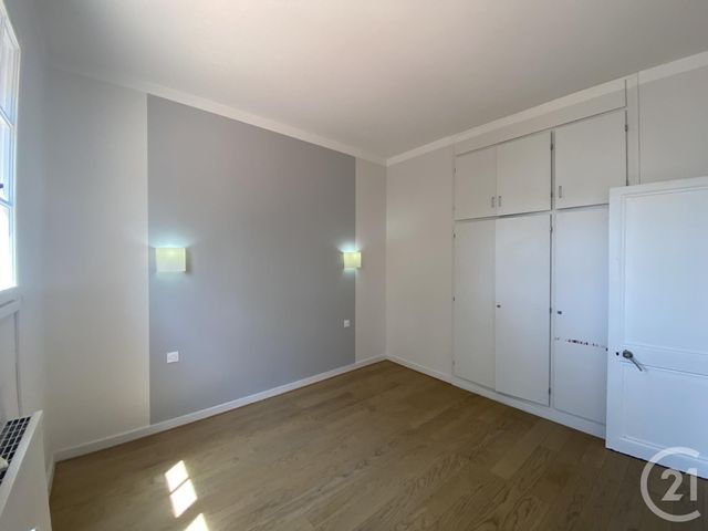 maison à louer - 6 pièces - 177.8 m2 - LA ROCHELLE - 17 - POITOU-CHARENTES - Century 21 Agence Du Centre Ville