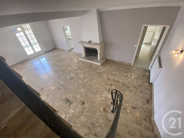 maison à louer - 6 pièces - 177.8 m2 - LA ROCHELLE - 17 - POITOU-CHARENTES - Century 21 Agence Du Centre Ville