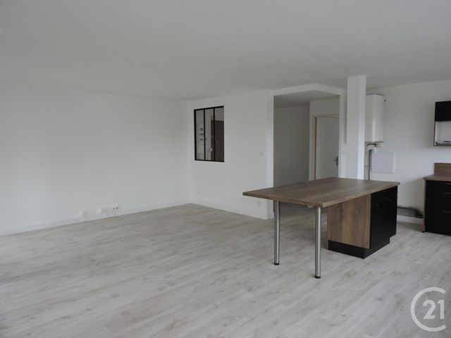 Appartement T3 à louer - 3 pièces - 83.28 m2 - LA ROCHELLE - 17 - POITOU-CHARENTES - Century 21 Agence Du Centre Ville
