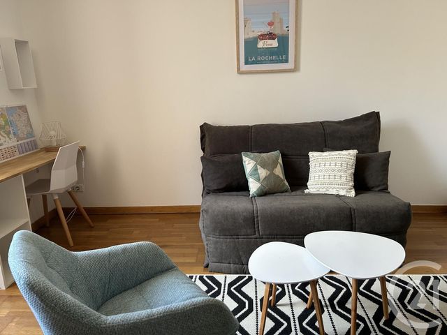 Appartement Studio à louer - 1 pièce - 26.98 m2 - LA ROCHELLE - 17 - POITOU-CHARENTES - Century 21 Agence Du Centre Ville