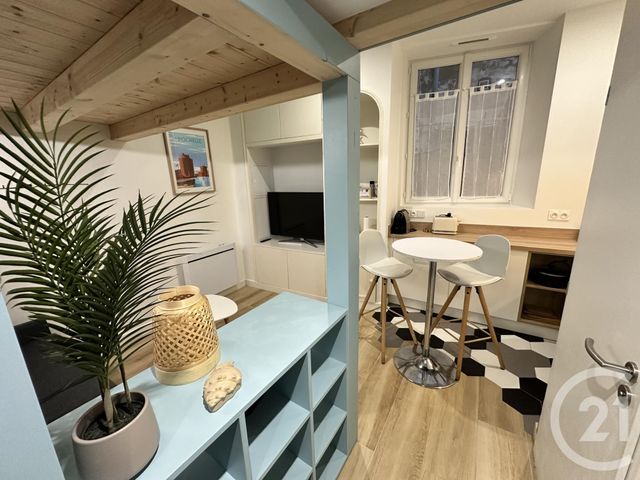 Appartement T1 à louer - 1 pièce - 16.2 m2 - LA ROCHELLE - 17 - POITOU-CHARENTES - Century 21 Agence Du Centre Ville