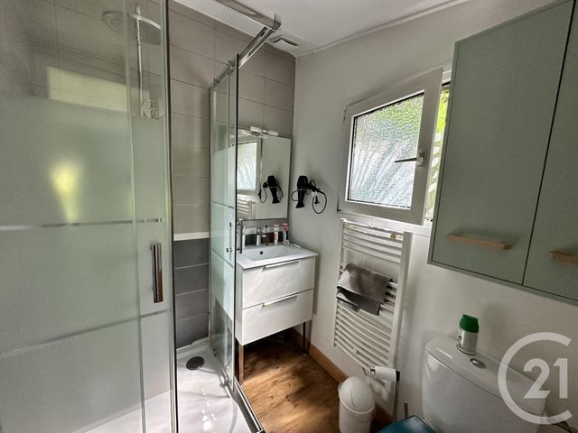 Appartement T2 duplex à louer - 2 pièces - 26.72 m2 - LA ROCHELLE - 17 - POITOU-CHARENTES - Century 21 Agence Du Centre Ville
