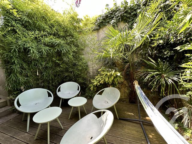 Appartement T2 duplex à louer - 2 pièces - 26.72 m2 - LA ROCHELLE - 17 - POITOU-CHARENTES - Century 21 Agence Du Centre Ville