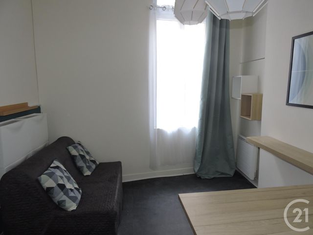 Appartement Studio à louer - 1 pièce - 14.61 m2 - LA ROCHELLE - 17 - POITOU-CHARENTES - Century 21 Agence Du Centre Ville