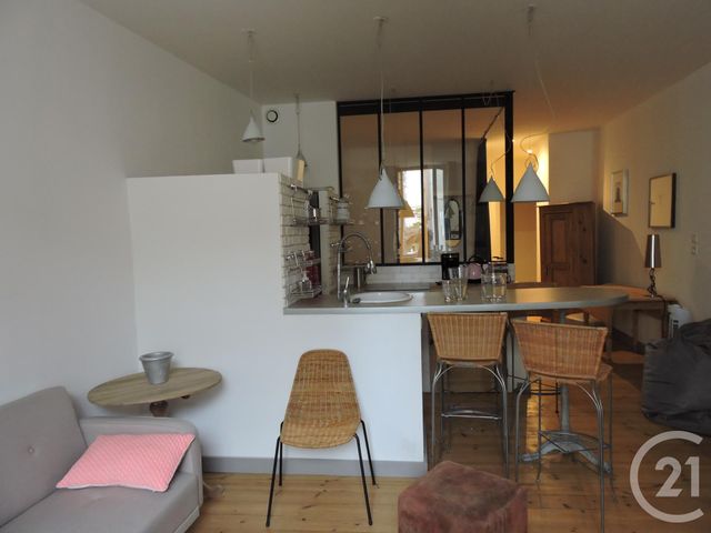 Appartement T1 bis à louer - 2 pièces - 43.29 m2 - LA ROCHELLE - 17 - POITOU-CHARENTES - Century 21 Agence Du Centre Ville