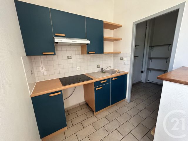 Appartement à louer - 3 pièces - 51.1 m2 - LA ROCHELLE - 17 - POITOU-CHARENTES - Century 21 Agence Du Centre Ville