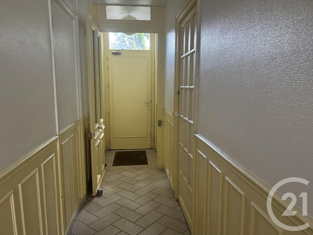 Appartement à louer - 3 pièces - 51.1 m2 - LA ROCHELLE - 17 - POITOU-CHARENTES - Century 21 Agence Du Centre Ville