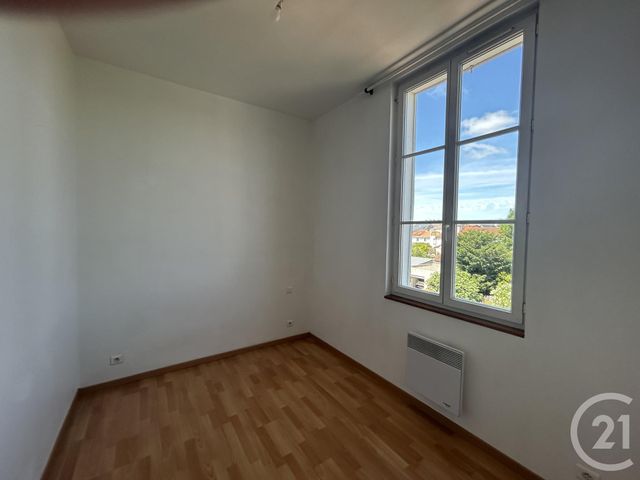 Appartement à louer - 3 pièces - 51.1 m2 - LA ROCHELLE - 17 - POITOU-CHARENTES - Century 21 Agence Du Centre Ville