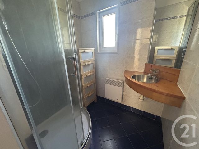 Appartement à louer - 3 pièces - 51.1 m2 - LA ROCHELLE - 17 - POITOU-CHARENTES - Century 21 Agence Du Centre Ville